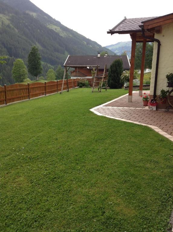 Appartement Haus Zirmblick à Saalbach-Hinterglemm Extérieur photo