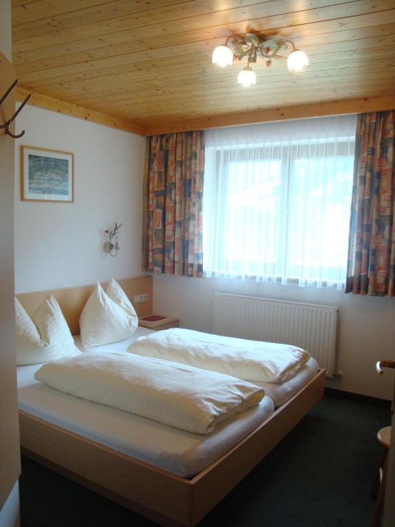 Appartement Haus Zirmblick à Saalbach-Hinterglemm Chambre photo